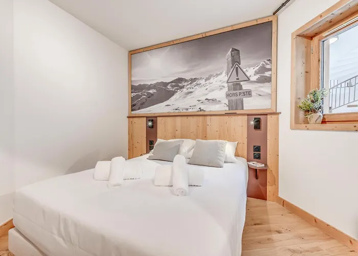 Le Grand Bouquetin - 3 Pieces Pour 6 Personnes Mae-0014 *